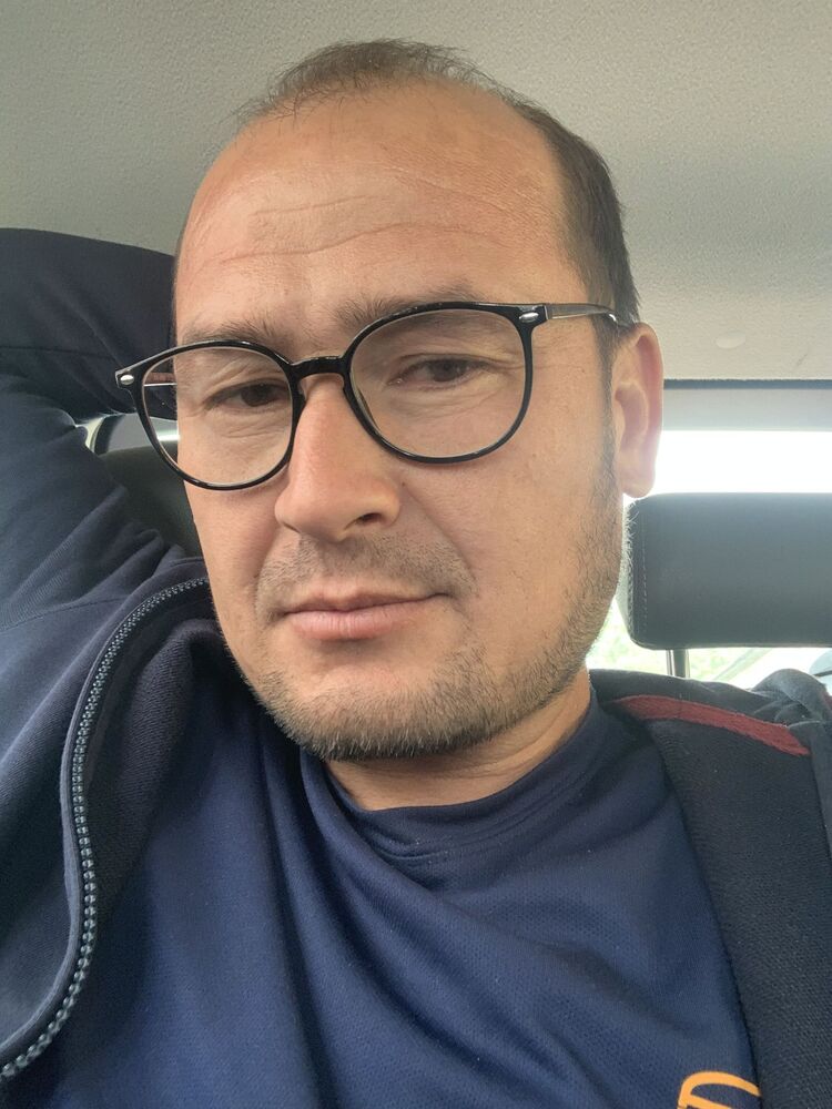  44773681  Serkan, 35 ,    