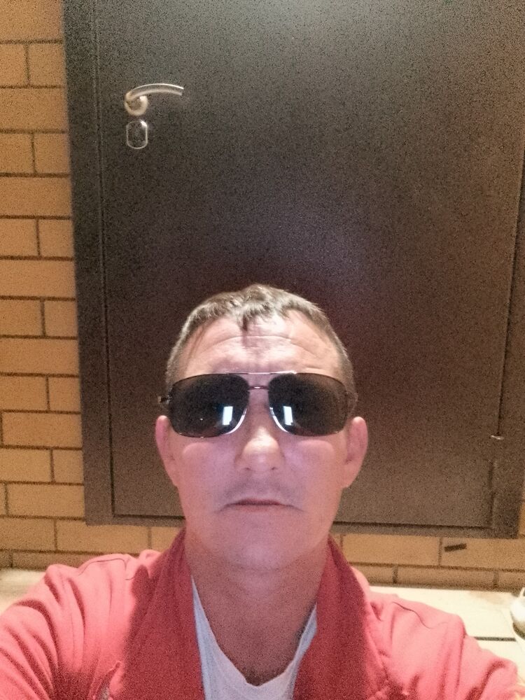  ,   Andrey, 44 ,   c 