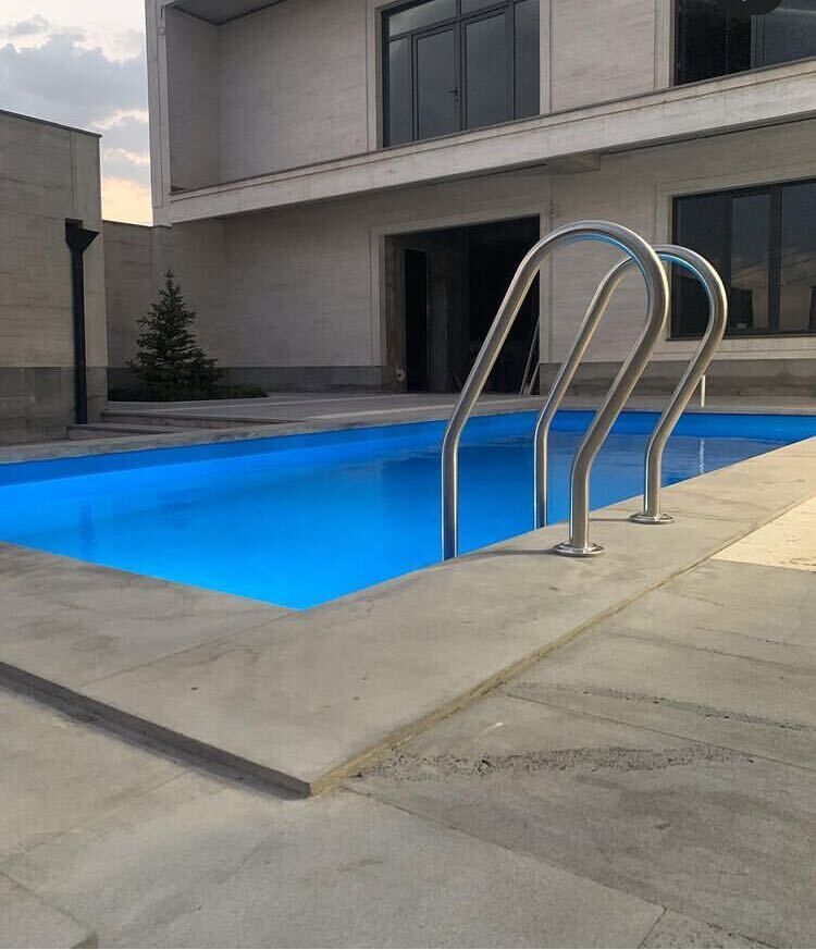  28153751  , 28 ,    