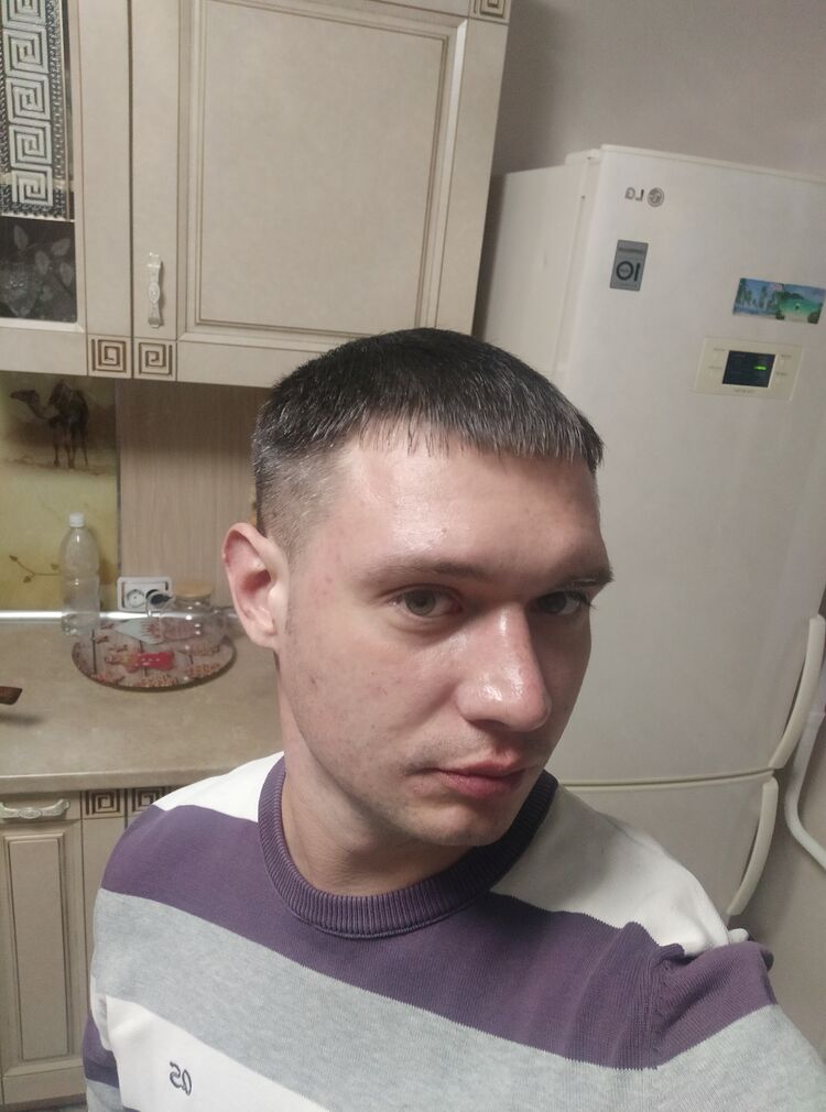  53868761  IVAN, 28 ,    