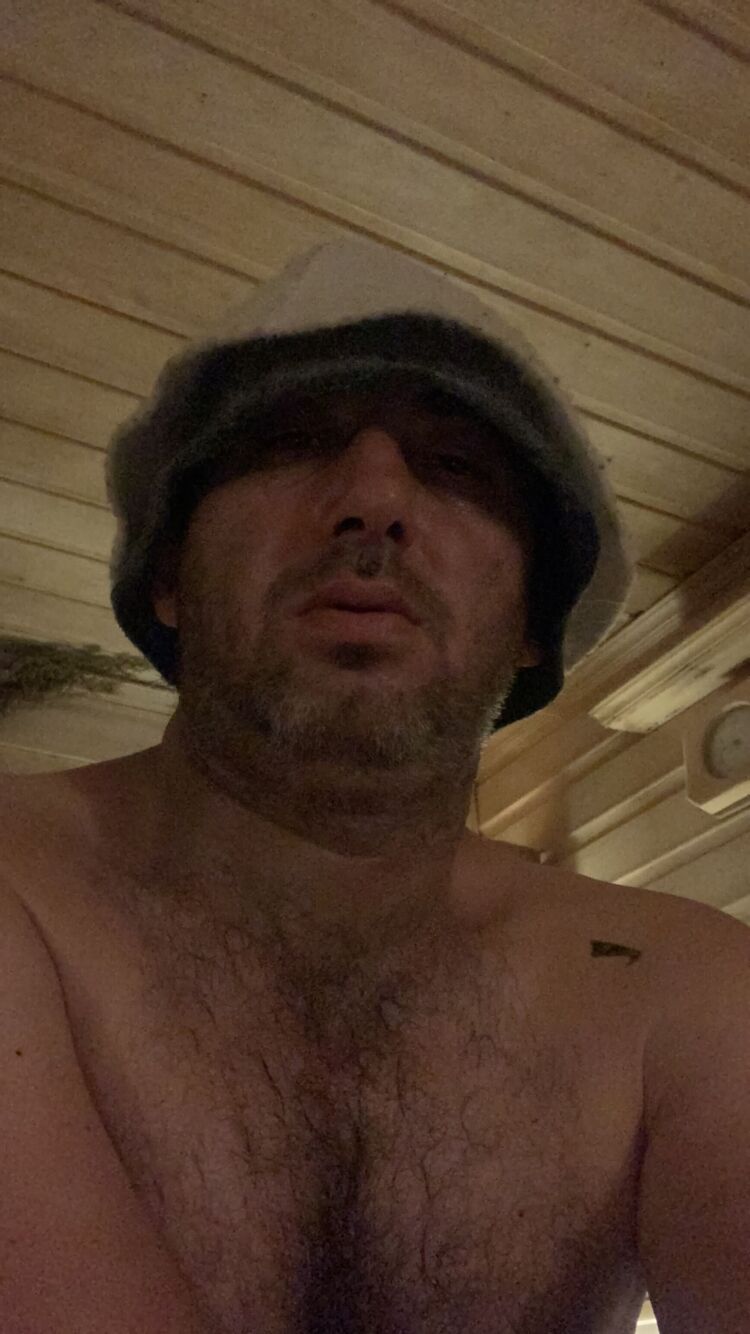  48533981  , 42 ,    