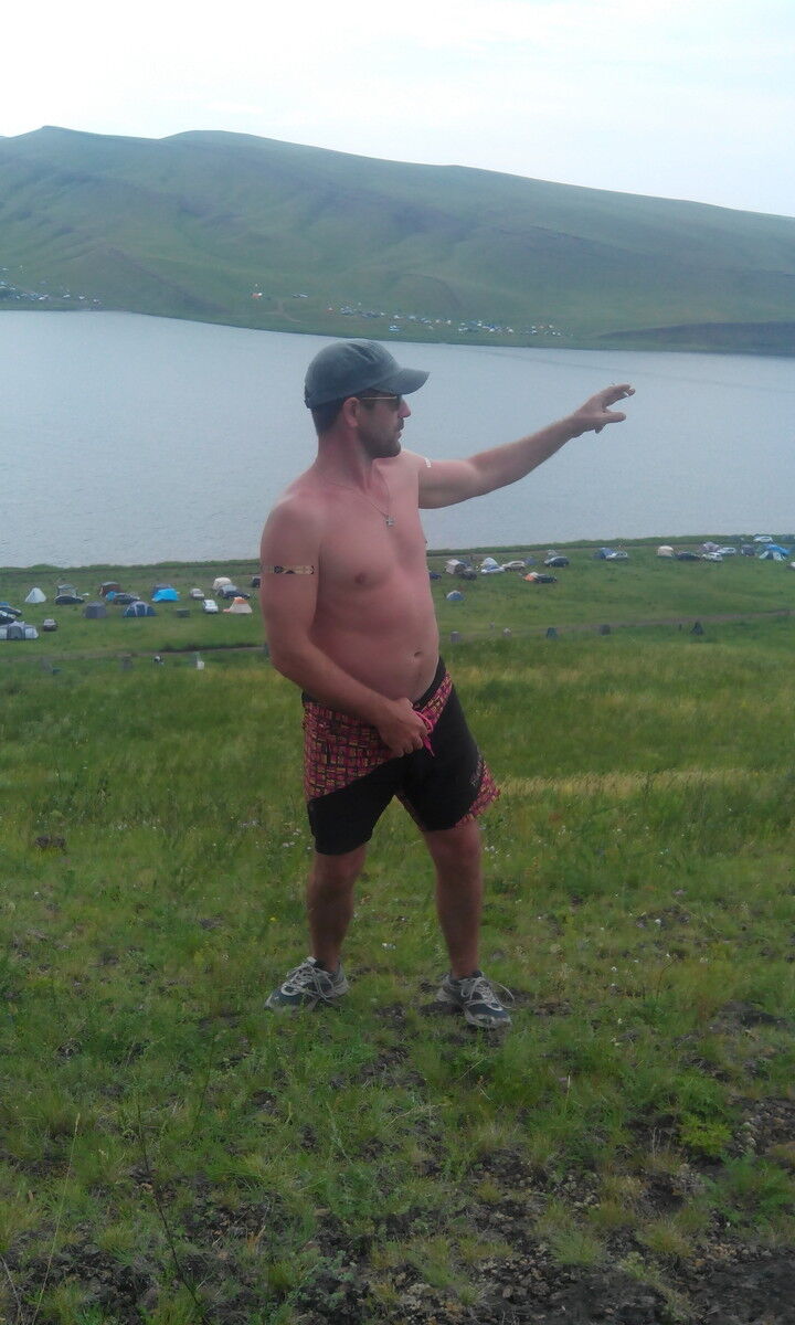  8167881  Leksandr, 29 ,    