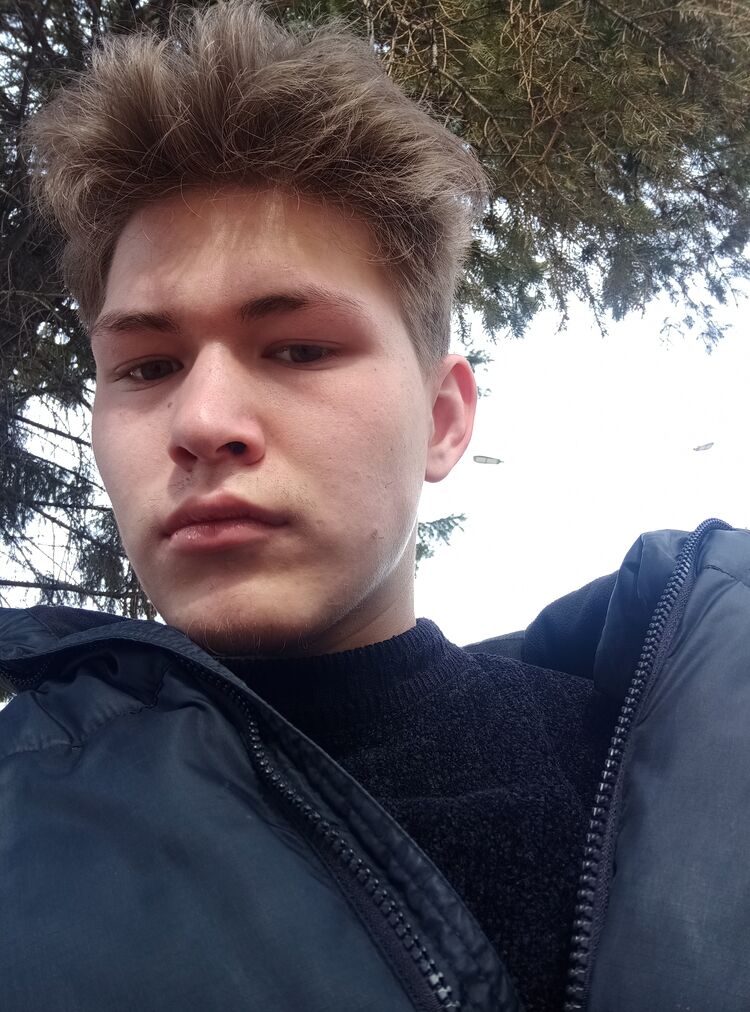  33645341  Ruslan, 21 ,    -