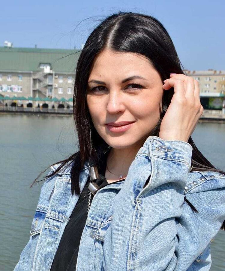  43318431  , 42 ,    --