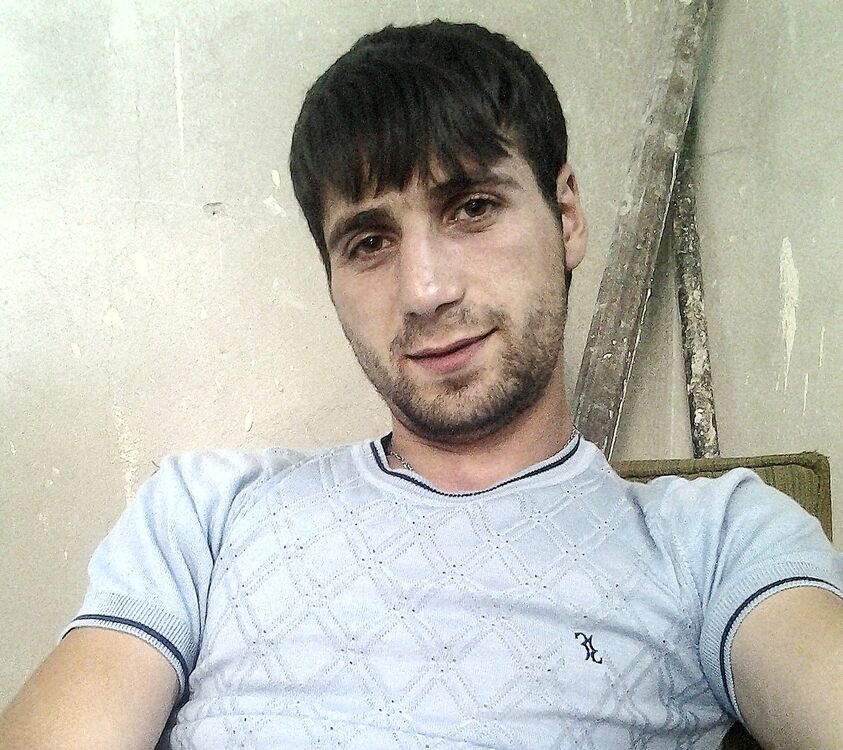  4944431  XORO, 37 ,    
