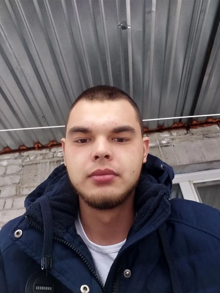  33384831  , 27 ,    