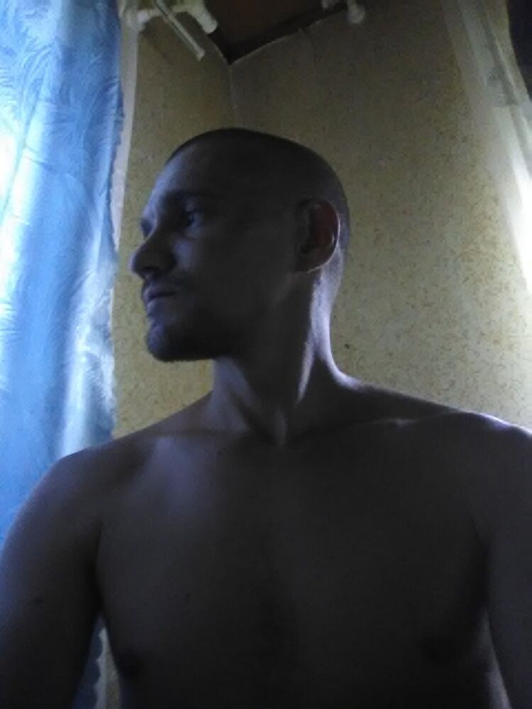  ,   Antoxa, 39 ,   