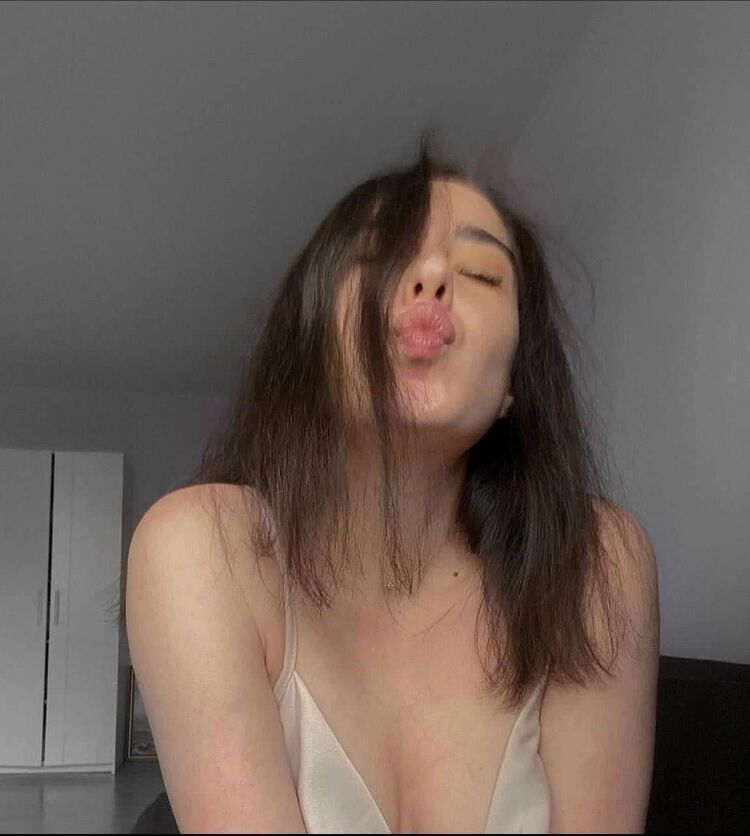  32594181  , 25 ,    
