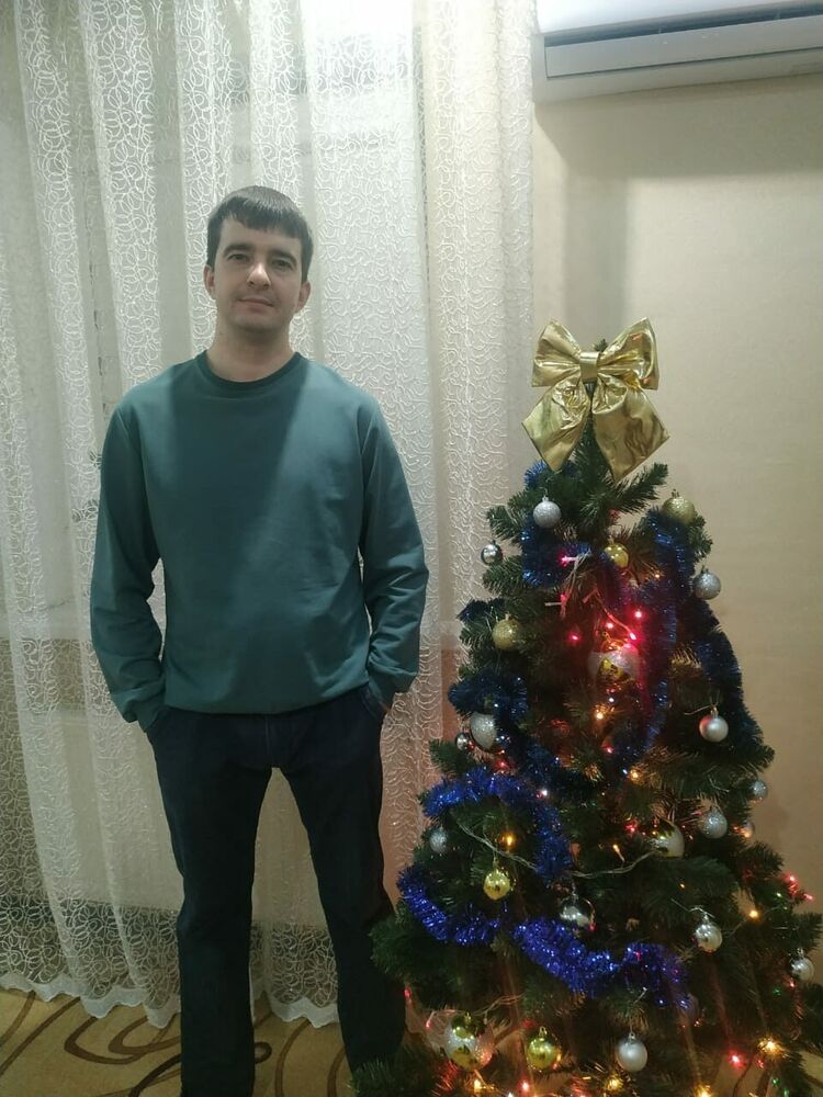 37742031  , 39 ,    