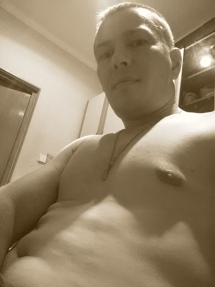  9008181  , 47 ,    