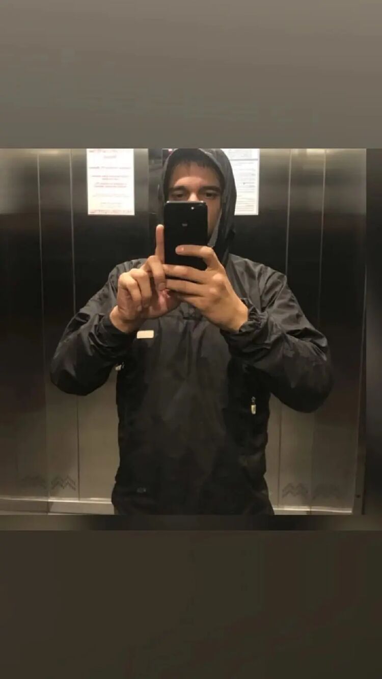  47536081  , 32 ,    