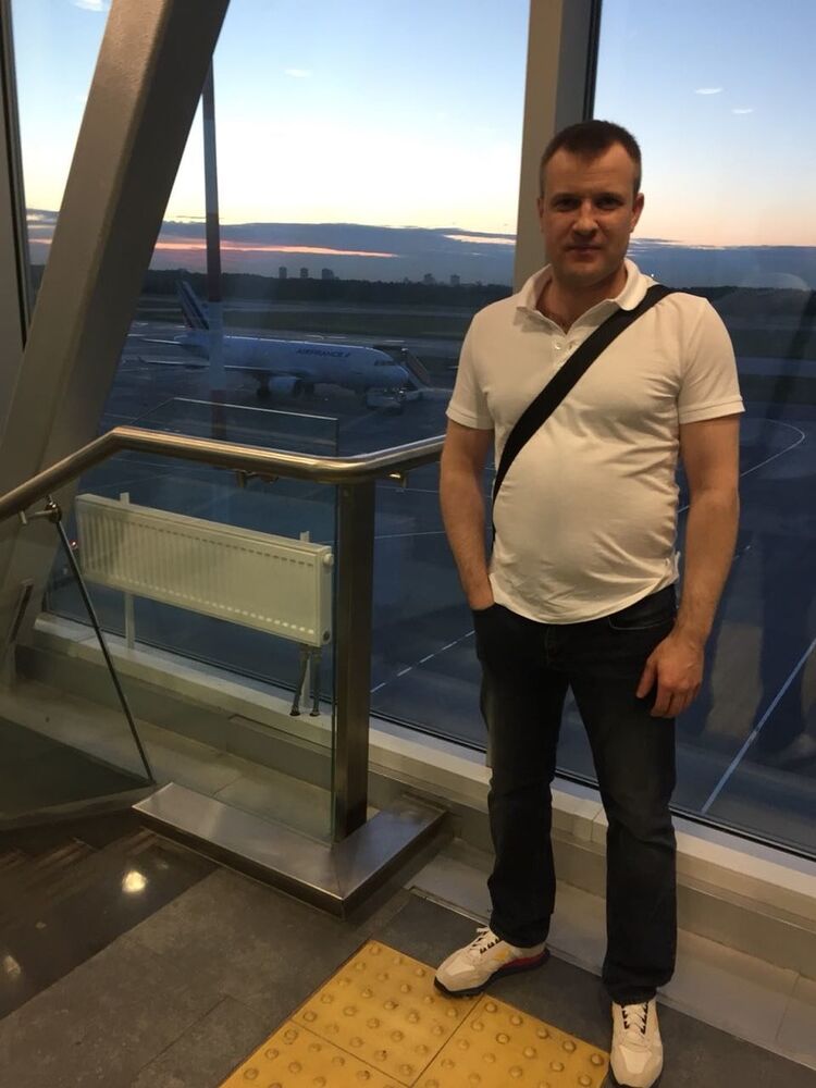  15255681  A, 44 ,    -