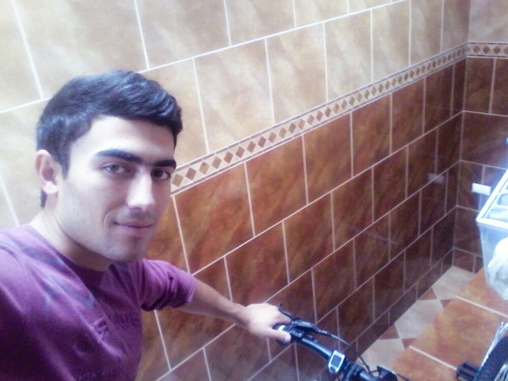  ,   Alisher, 29 ,   ,   , c , 