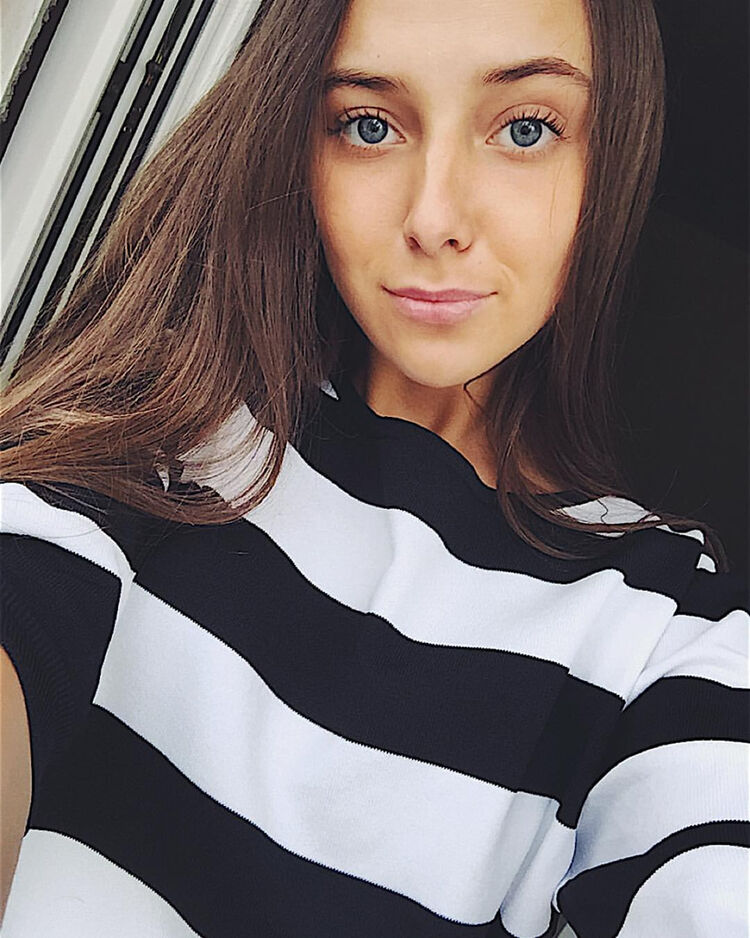  45711641  , 26 ,    