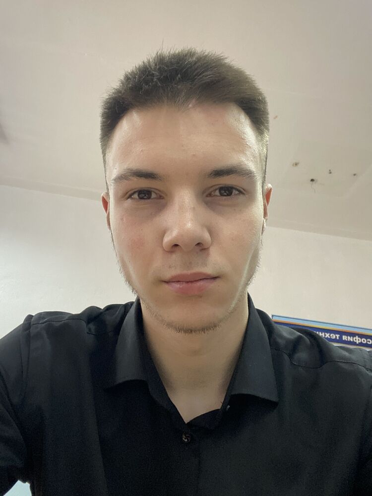  52856221  , 19 ,    