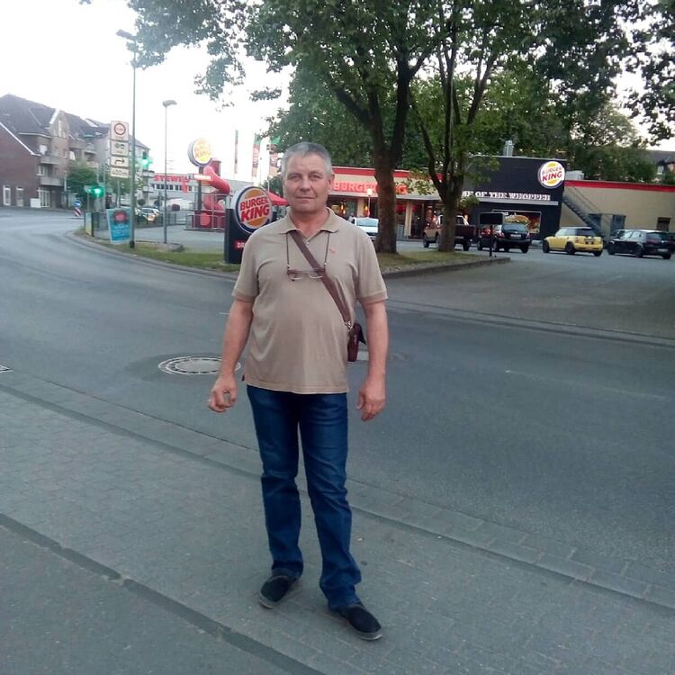  ,   Viktor, 57 ,   ,   , c 