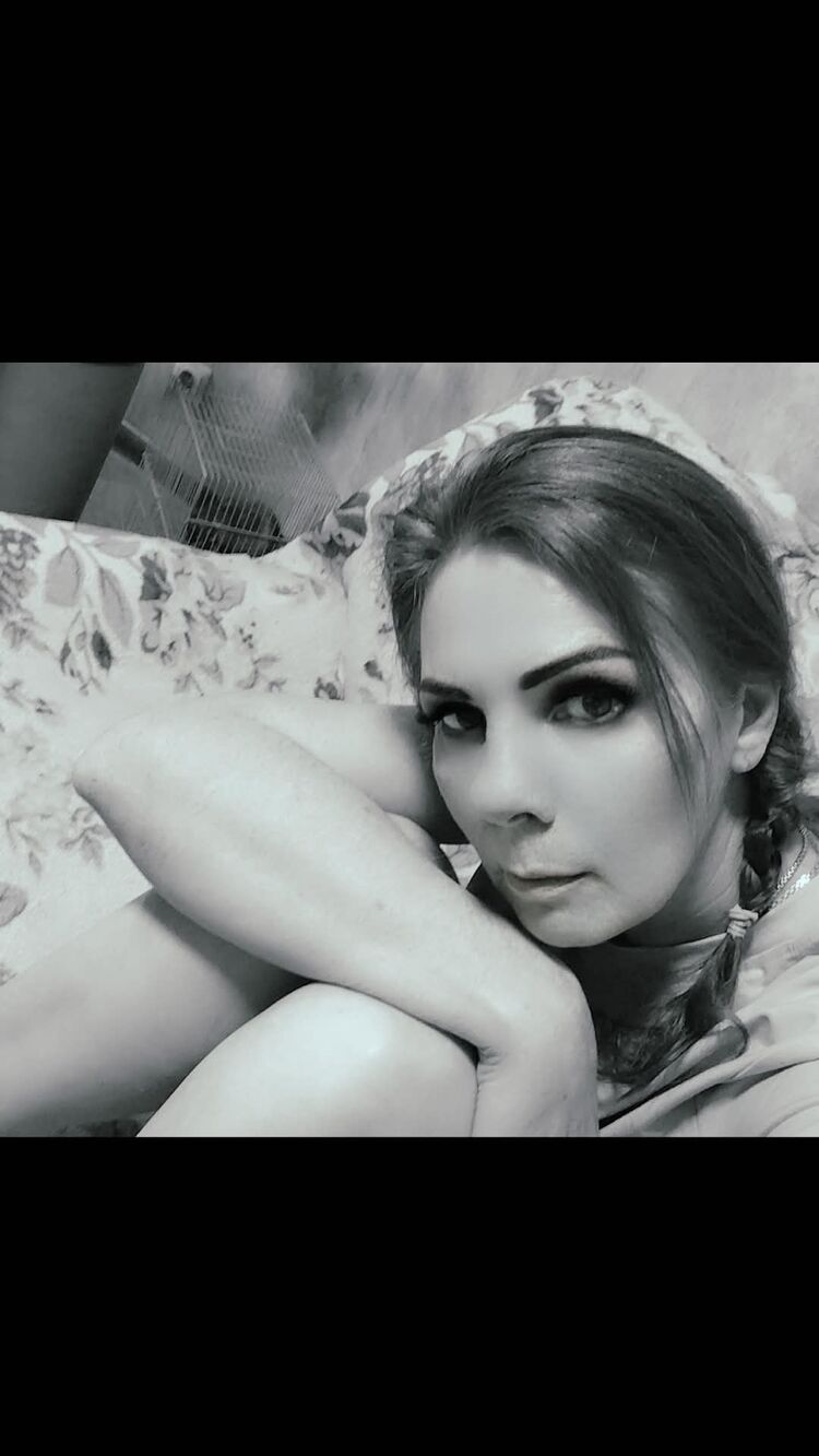  51107731  Kataleya, 49 ,    