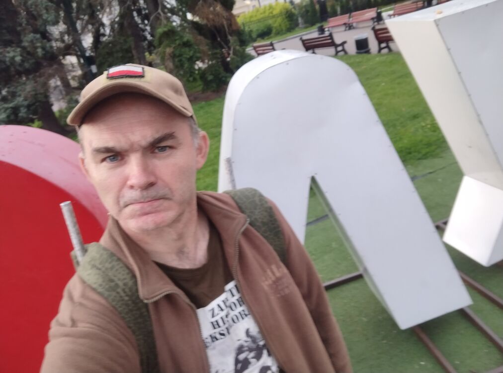  ,   Daniel, 47 ,   ,   