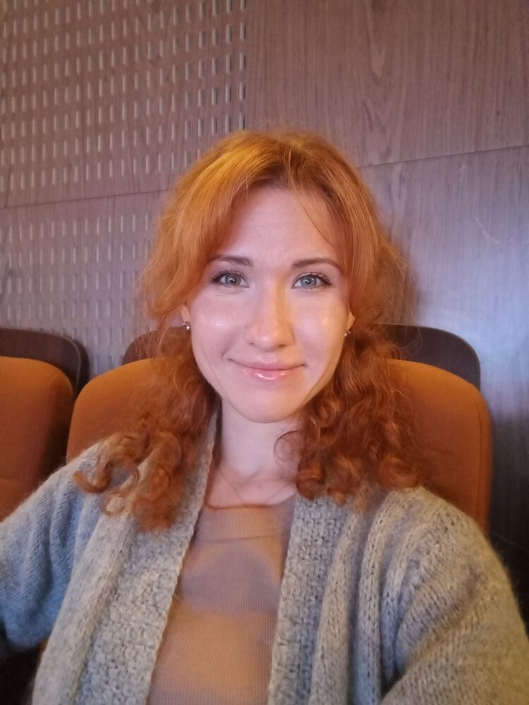  37592481  , 34 ,    -