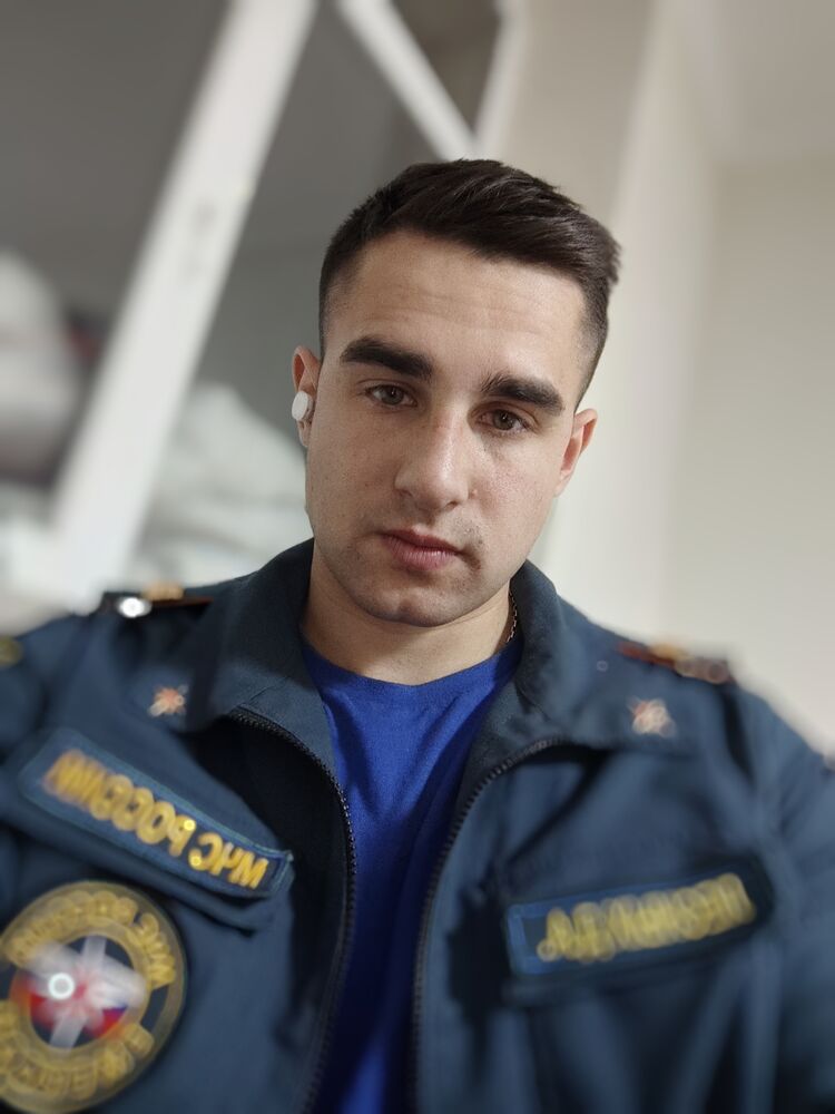 39801621  , 23 ,    