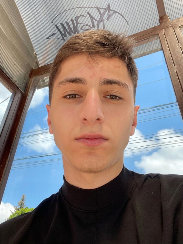  -,   , 22 ,   ,   