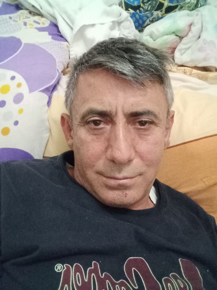  41523251  Ibrahim, 56 ,    Esenyurt
