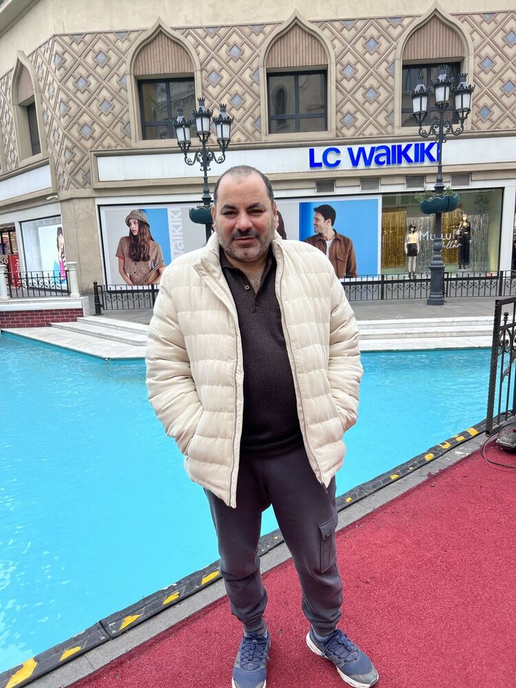  36041891  Ayyed, 44 ,    