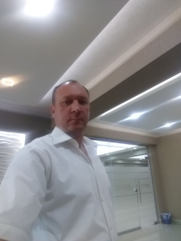  ,   Igor, 47 ,   ,   , c 