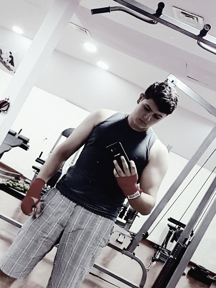  10401021  Karen, 29 ,    