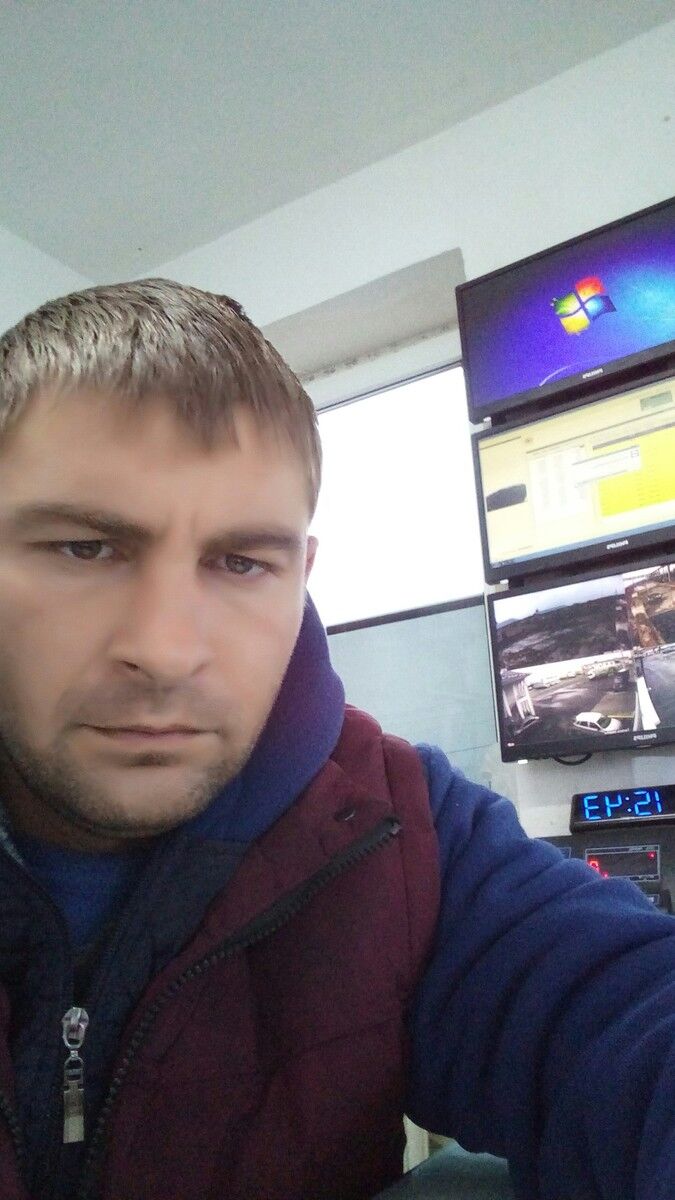  14078581  , 37 ,    