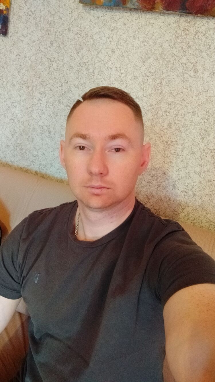  46278751  , 35 ,    