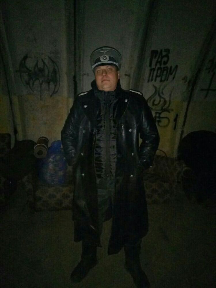  35965801  , 40 ,    