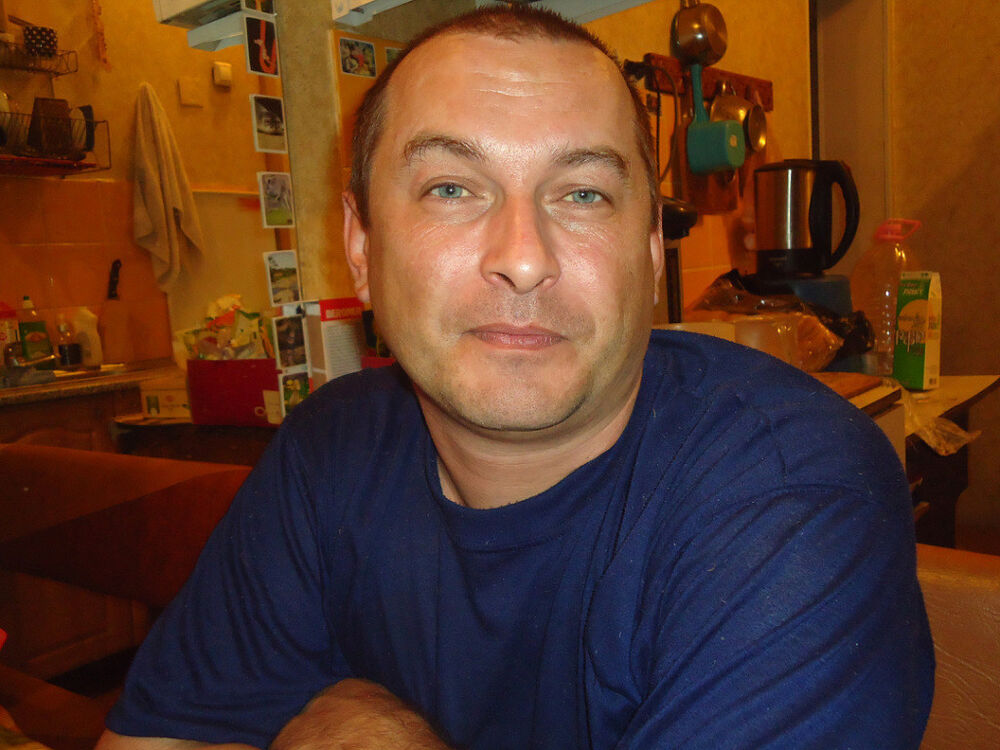  ,   Oleg, 54 ,   ,   , c 