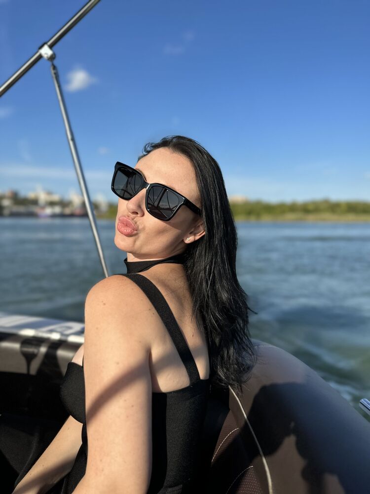  --,   , 35 ,     