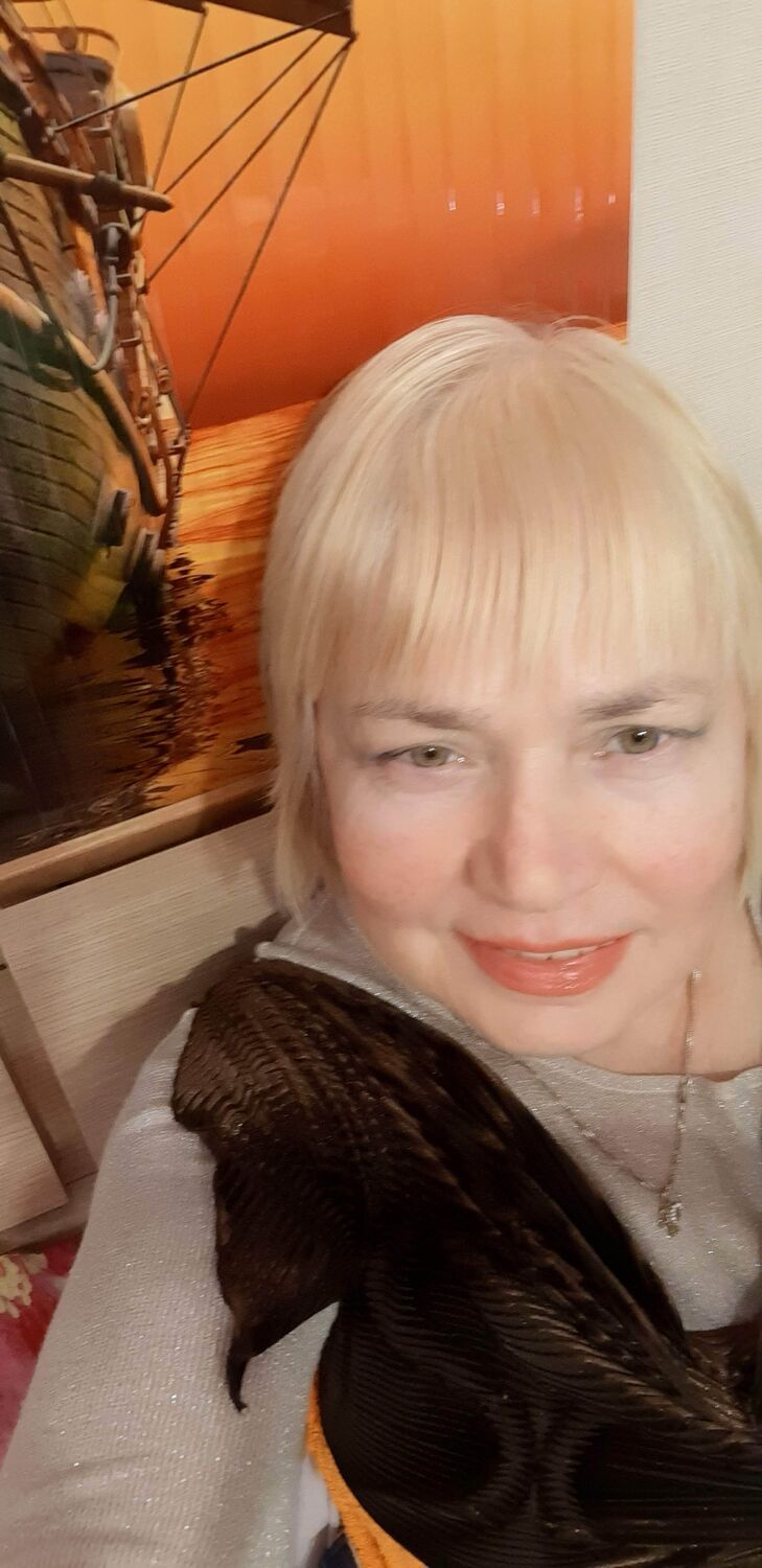  35601691  Larisa, 66 ,    