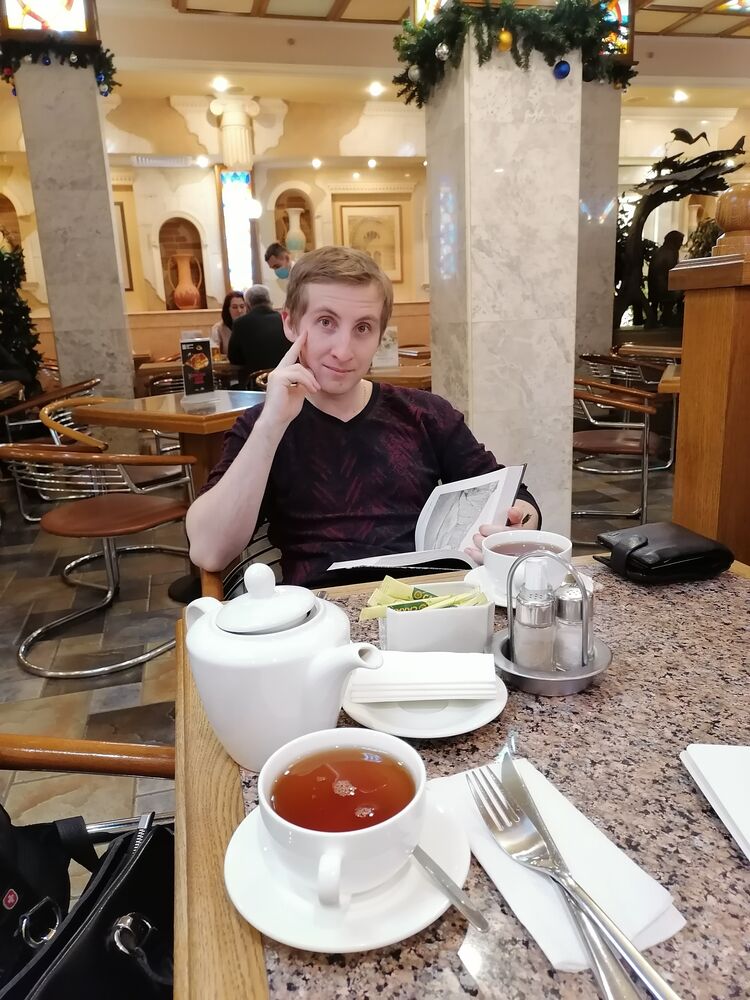  ,   Andrey, 31 ,  