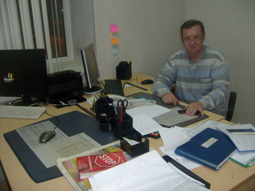  ,   Grey, 56 ,   