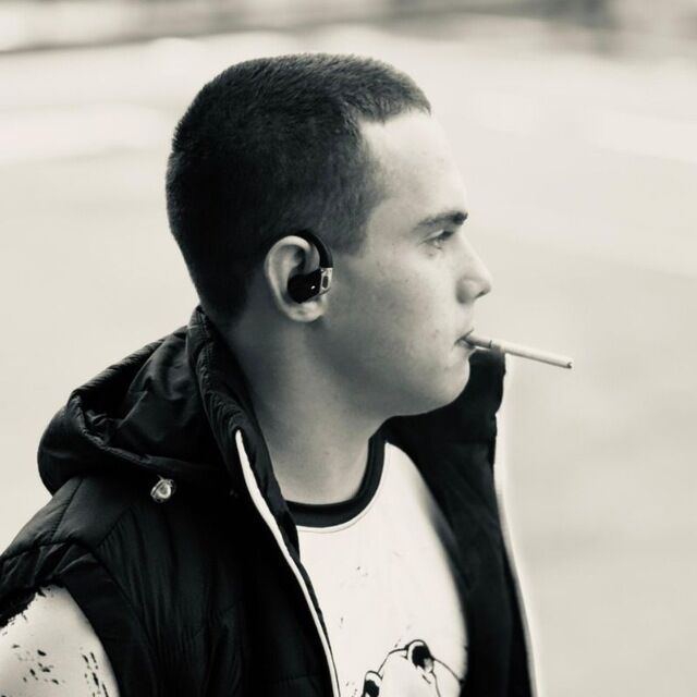  54342641  Maksim, 23 ,    -