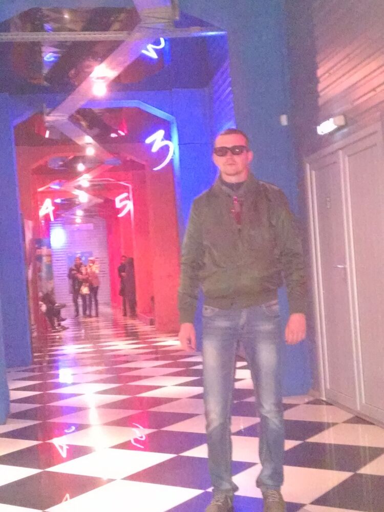  6631101  Wladimir, 37 ,    