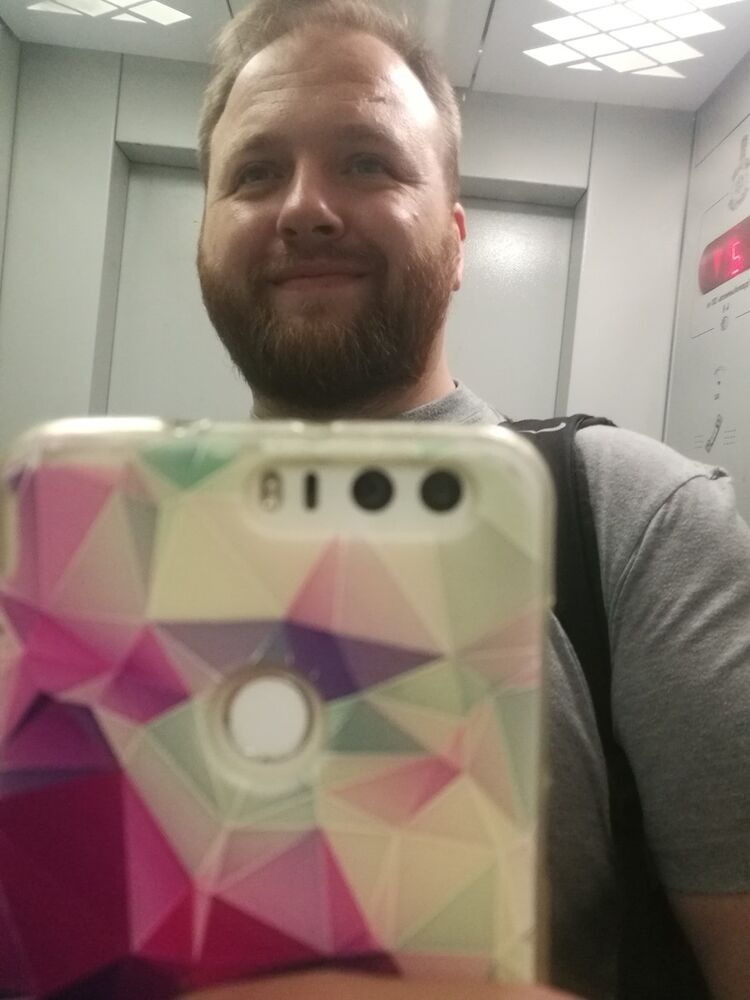  16849461  Anton, 38 ,    -