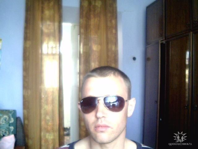  ,   Alex, 44 ,   ,   , c 