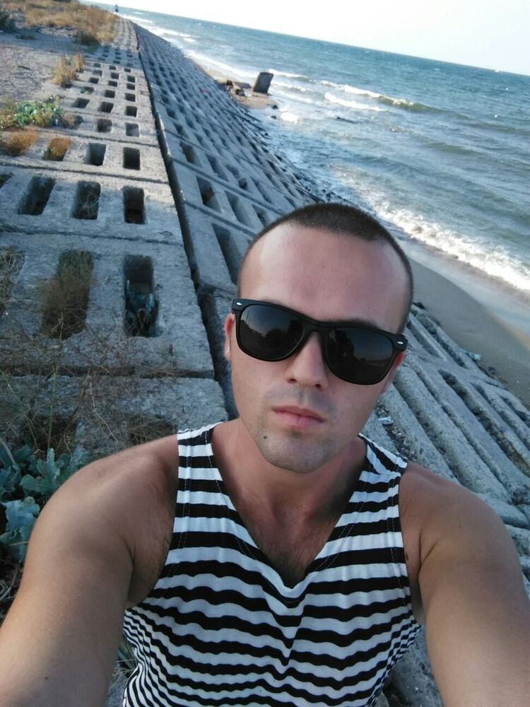  -,   , 32 ,   