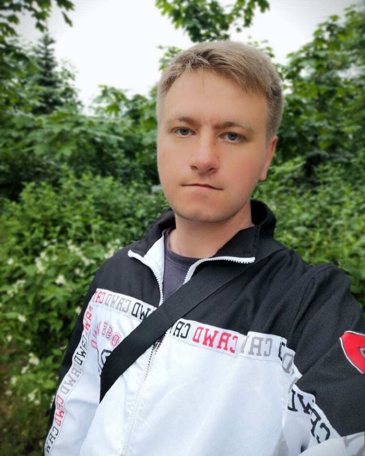  35193301  Aleksandr, 31 ,    