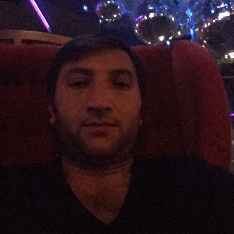  5844061  Ruslan, 42 ,    