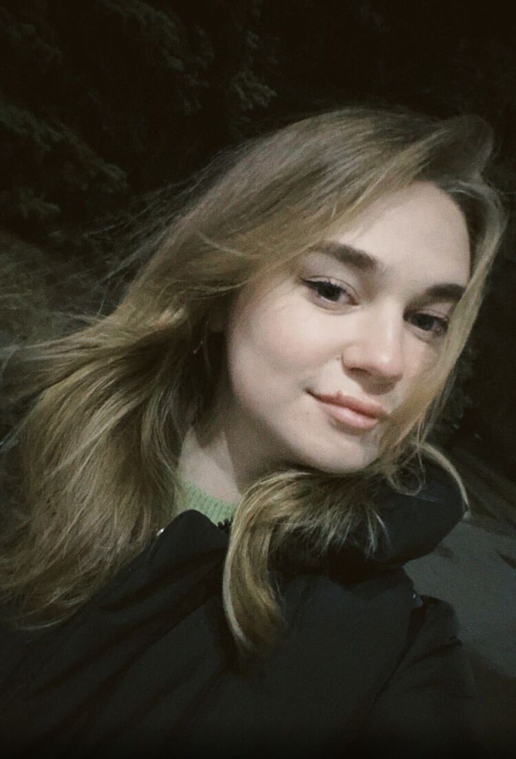  --,   , 22 ,     