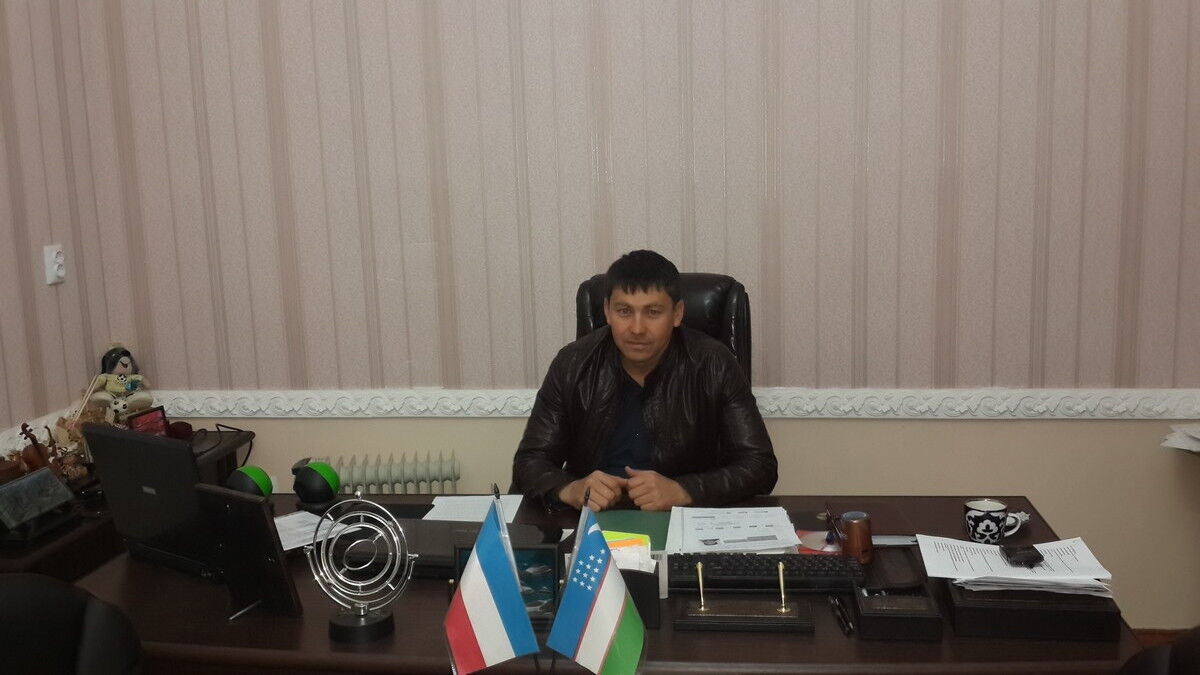  4311251  Rustam, 43 ,    