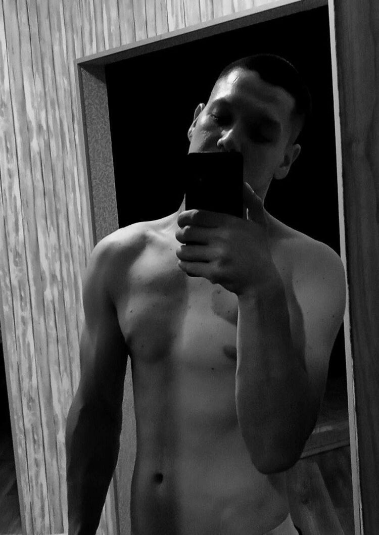  45855821  , 22 ,    