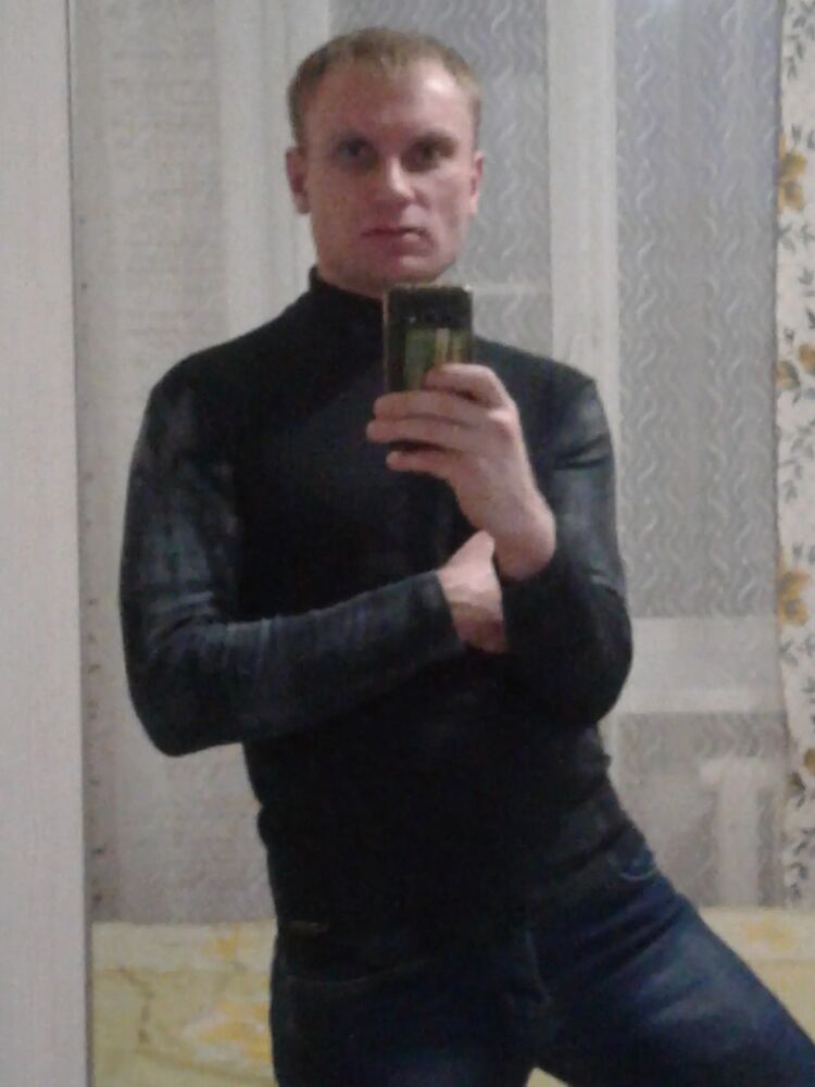  ,   Zhenya, 33 ,   ,   , c , 