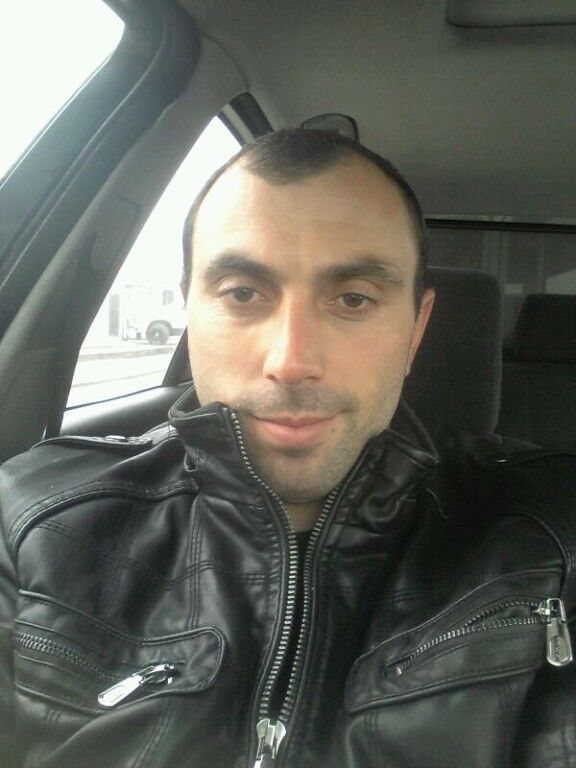  ,   Gurami, 43 ,   ,   , c 