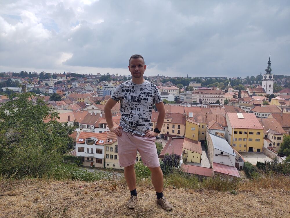  ,   Alex, 36 ,   ,   